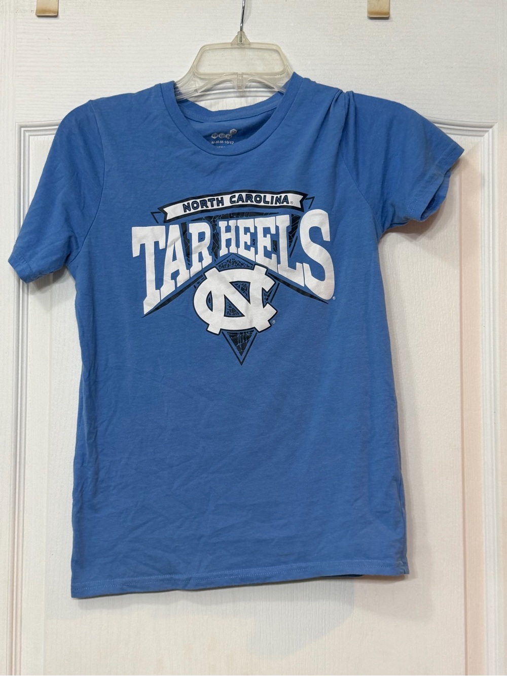 UNC North Carolina Tar Heels Tarheels Blue Youth T-Shirt in size M (10/12)